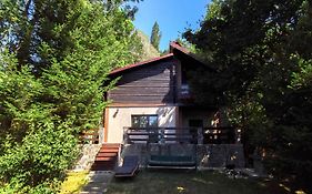 Mountain Family Chalet On Prahova Valley